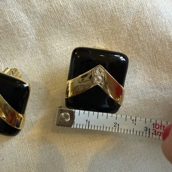 Vintage Art Deco Earrings Black Onyx and Gold Tone chevron overlay Rhinestones - Picture 7 of 7